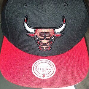 Mitchell & Ness Chicago Bulls Black Red Core Basic Snapback NBA OG Hat Cap New
